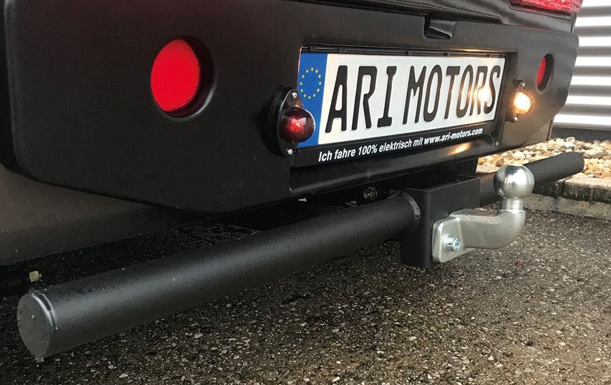 Jaki jest udźwig holownika mojego pojazdu elektrycznego ARI Motors?