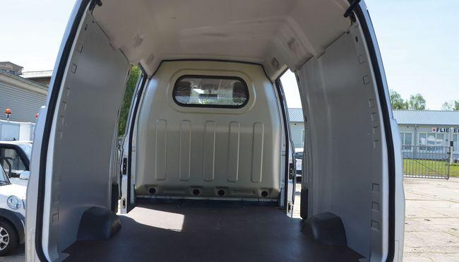Laderaum-Innenausbau für ARI 901 Kastenwagen