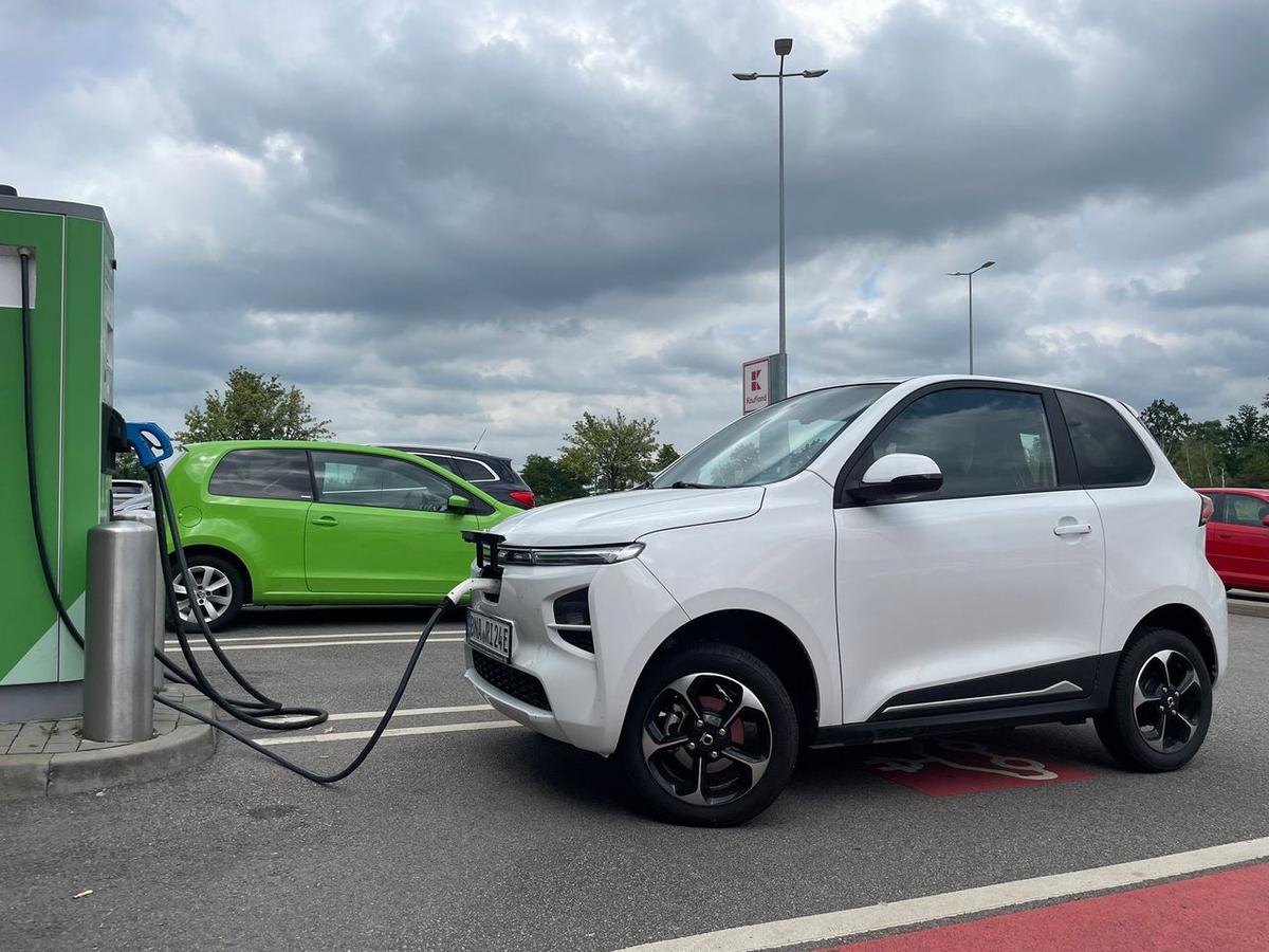 5 czynników wpływających na efektywność ładowania Twojego samochodu elektrycznego