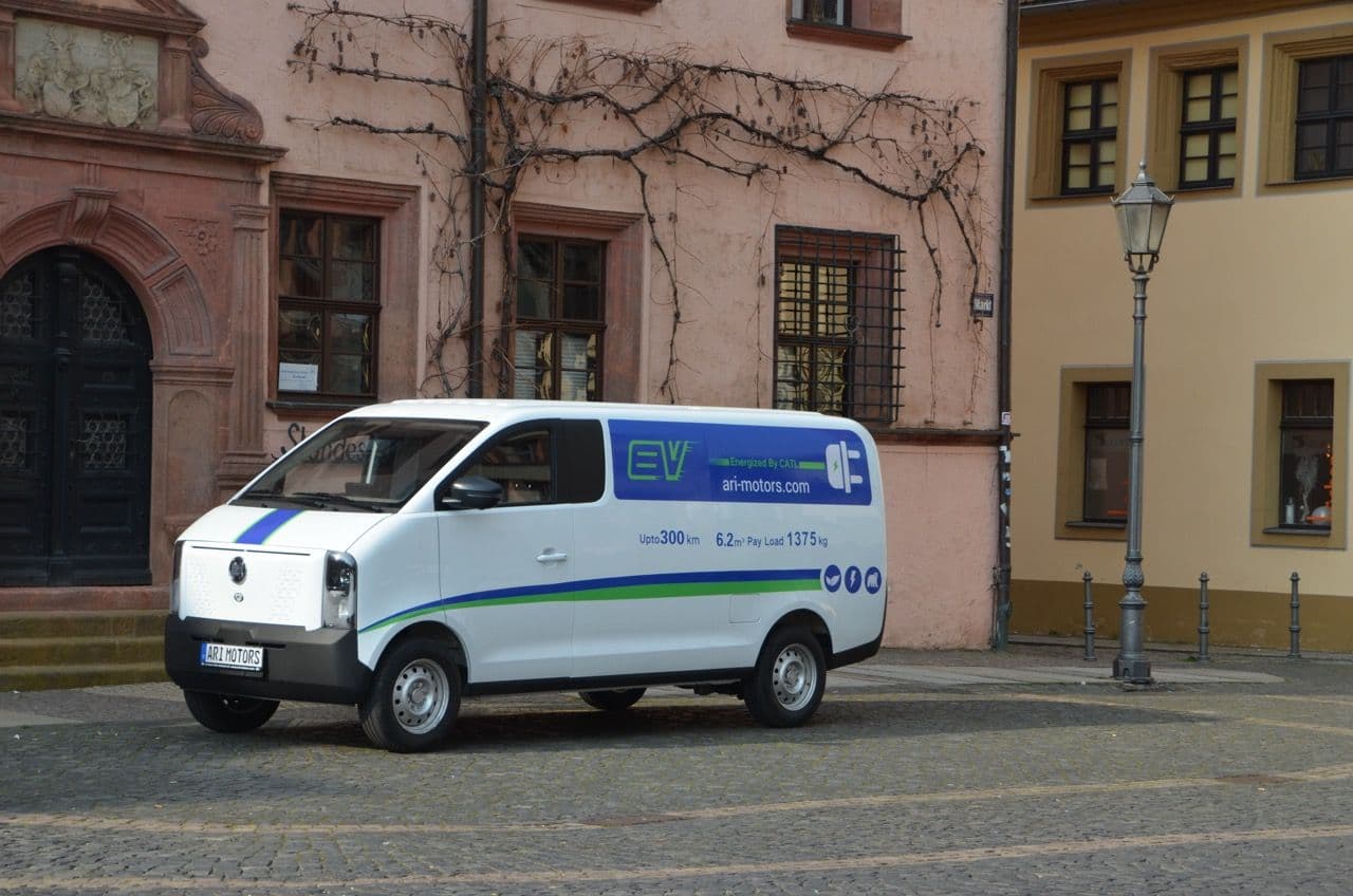 ARI 901 XL mit Anhängerkupplung: Für Anhängelasten bis 1.200 kg