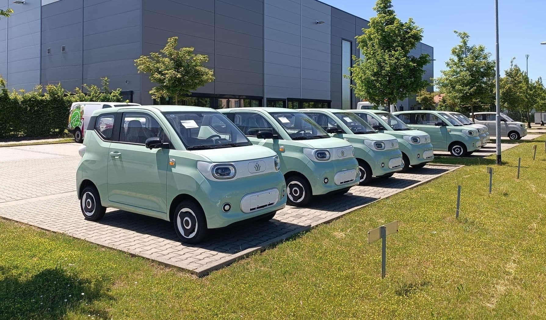 Mehr Umsteiger zum E-Auto: ARI Bruni als günstiges Modell für Alltag und Stadt