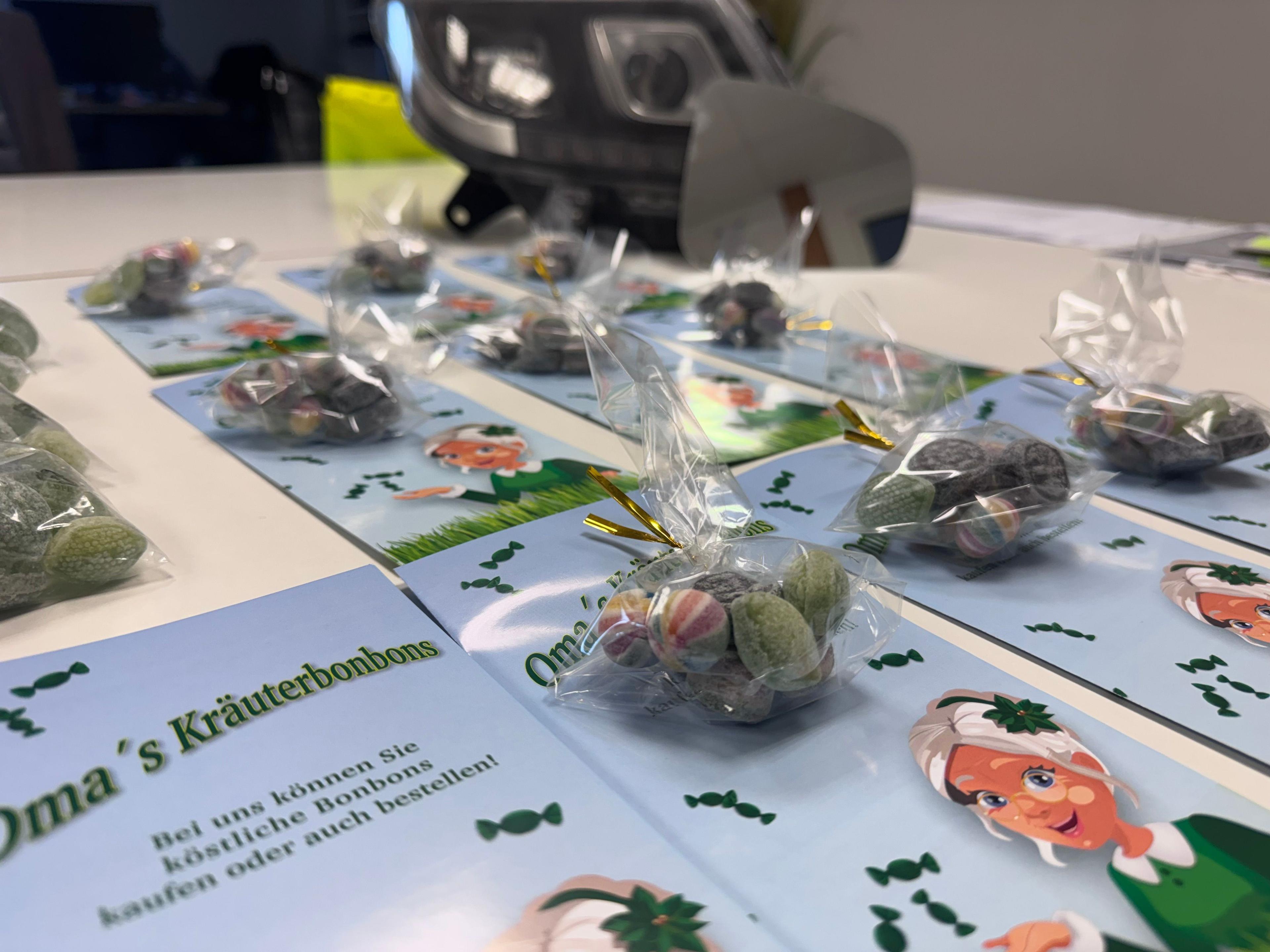 Süße Überraschung im ARI Motors Onlineshop: Jetzt gibt’s Omas Kräuterbonbons gratis dazu!