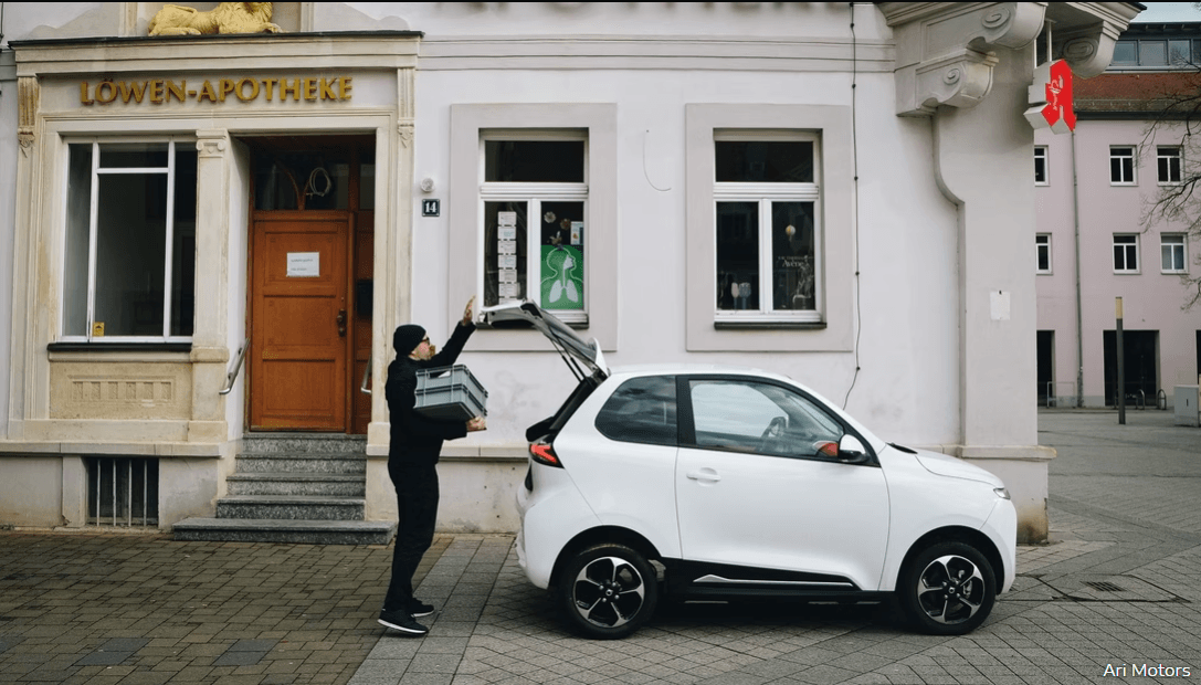 Auto Motor Sport über zweisitzigen ARI 902 für gewerbliche Nutzer