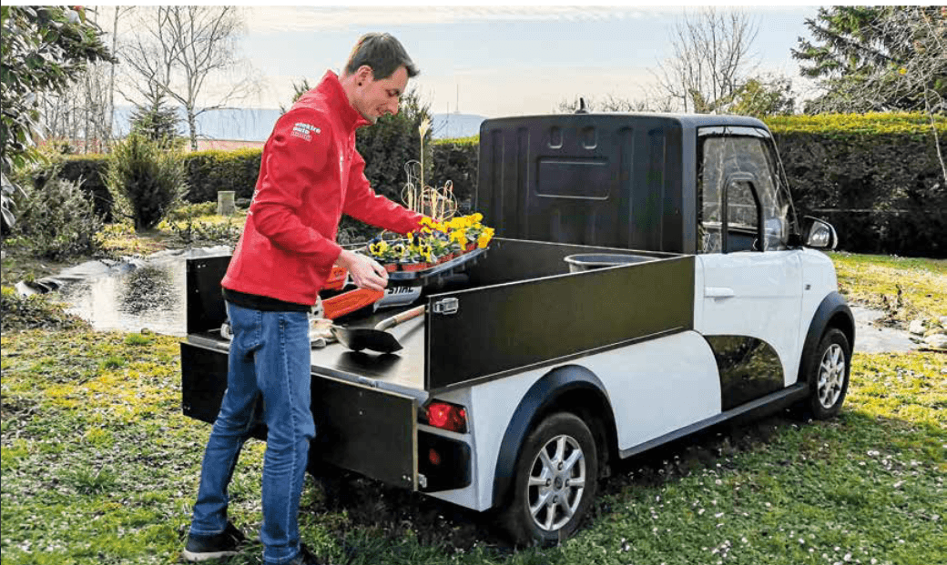 Elektro Auto Mobil testet ARI 458 - das Universalfahrzeug von ARI Motors